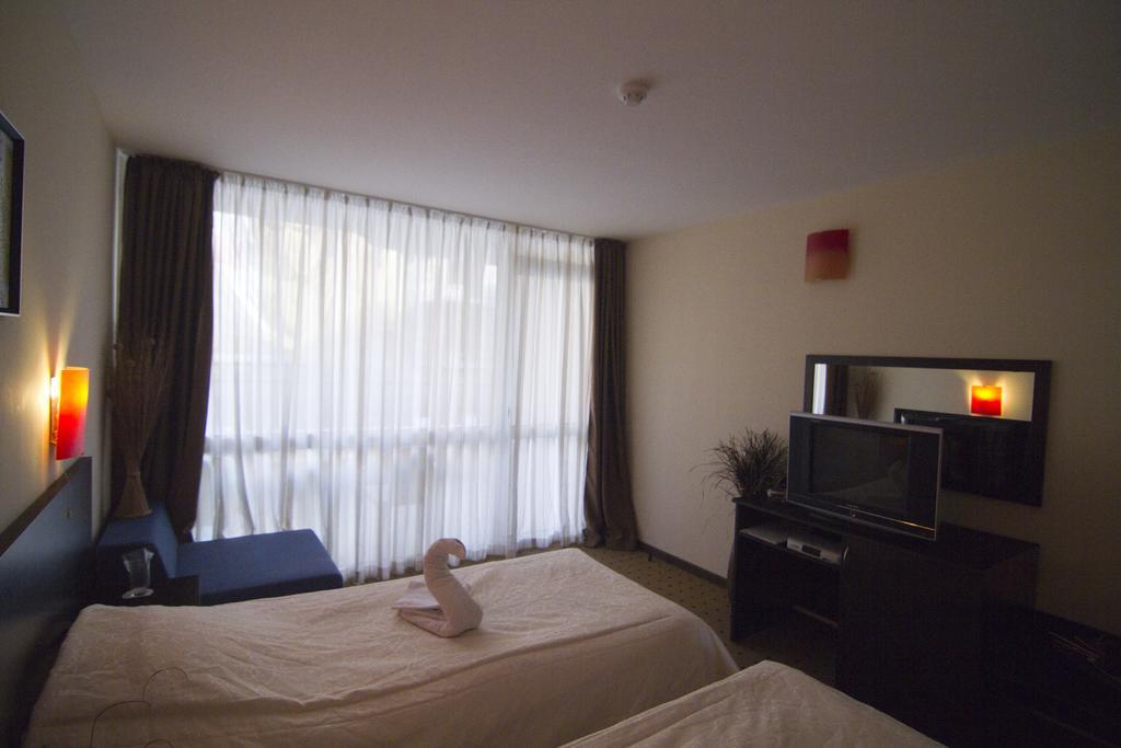 Tropics Hotel Szveti Vlasz Kültér fotó