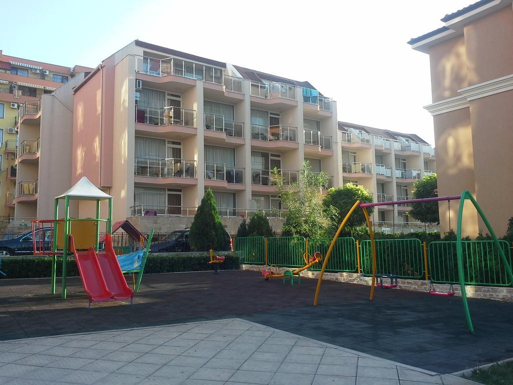 Tropics Hotel Szveti Vlasz Kültér fotó