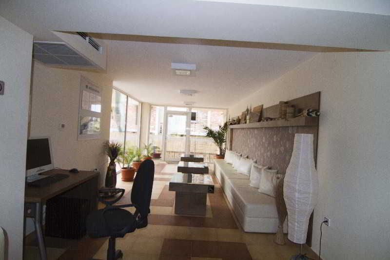 Tropics Hotel Szveti Vlasz Kültér fotó