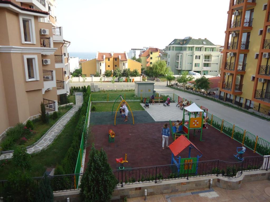 Tropics Hotel Szveti Vlasz Kültér fotó