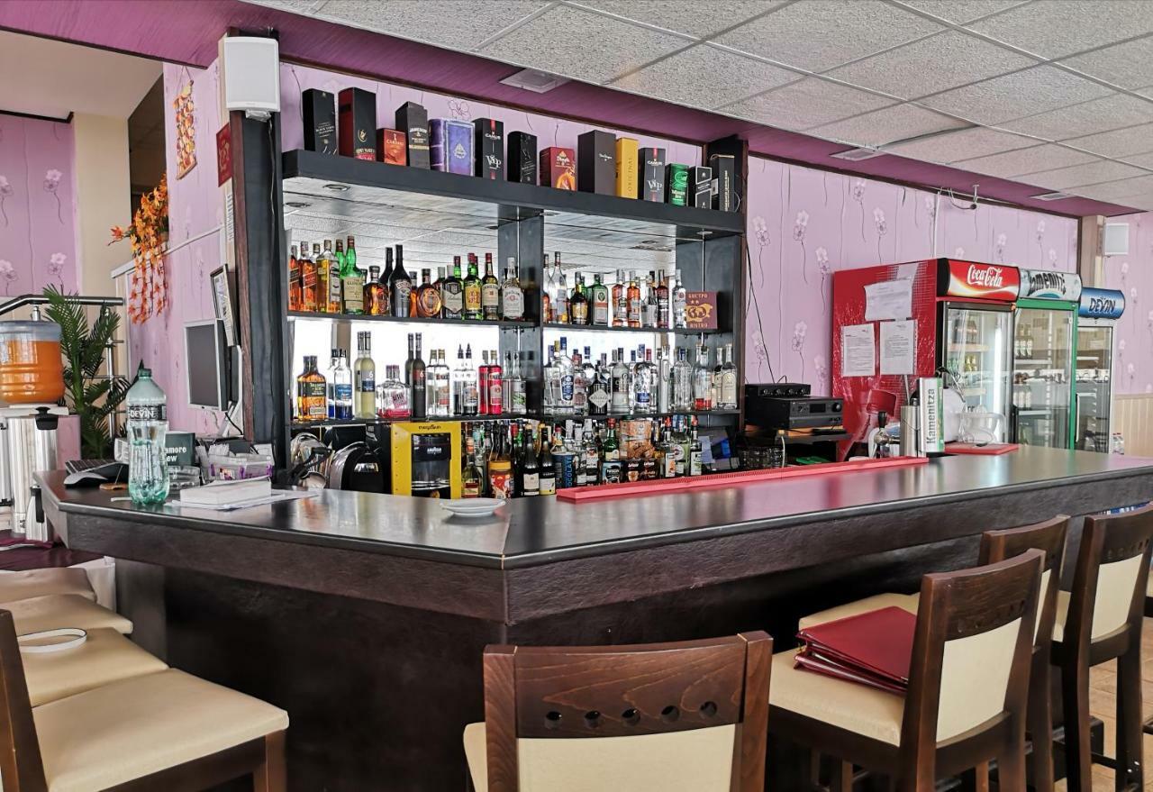 Tropics Hotel Szveti Vlasz Kültér fotó